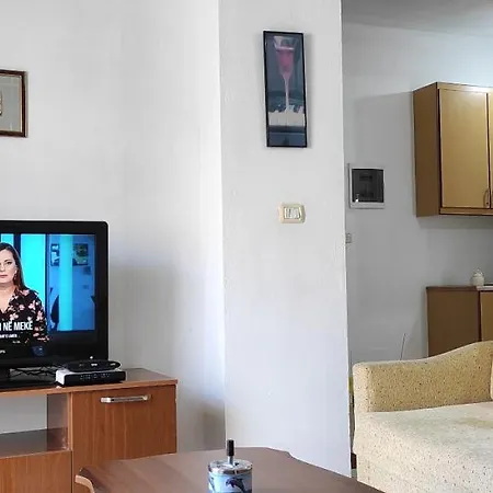 Apartment Sweet *
